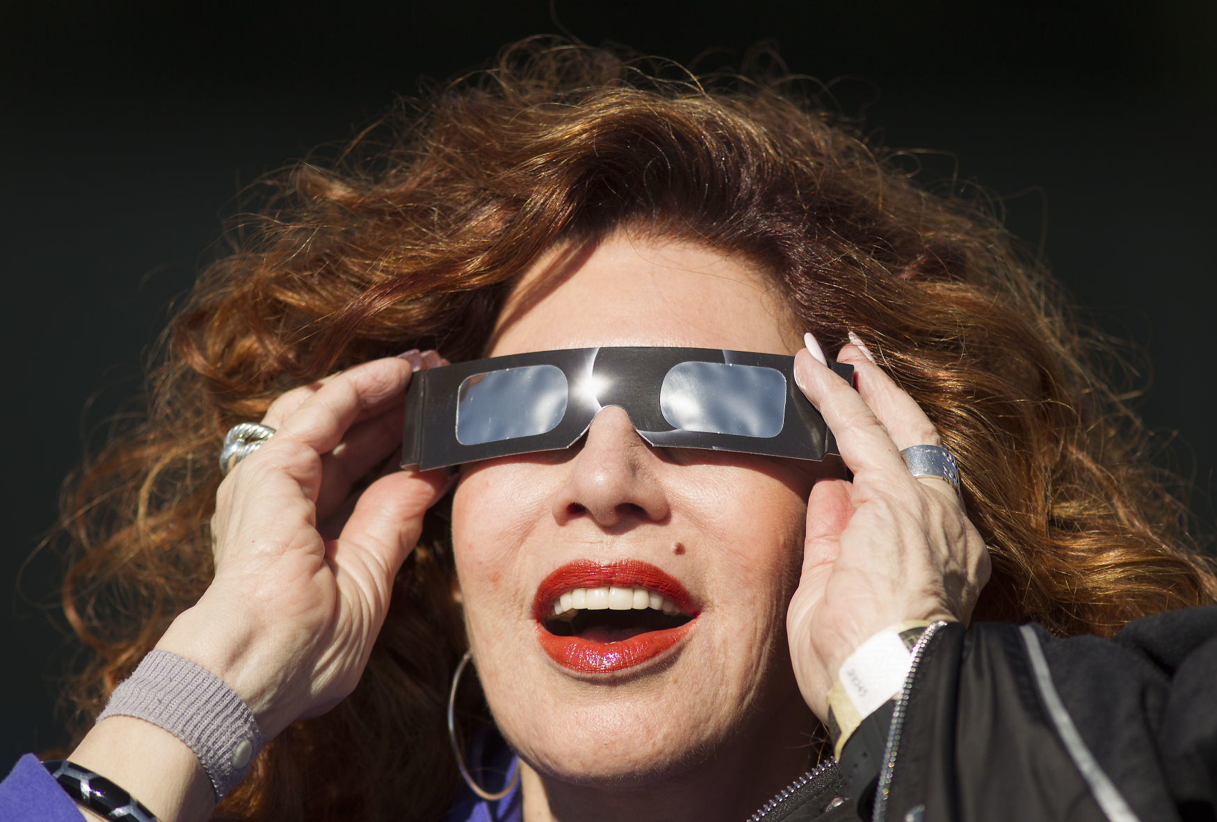 Solar eclipse draws spectators to Baldy